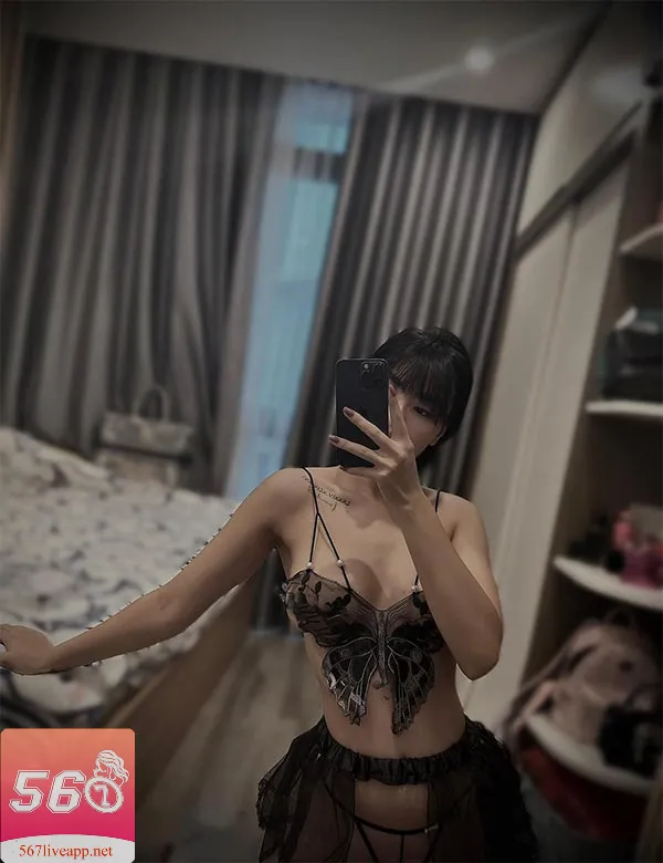 Ảnh hot girl hồng quế 9